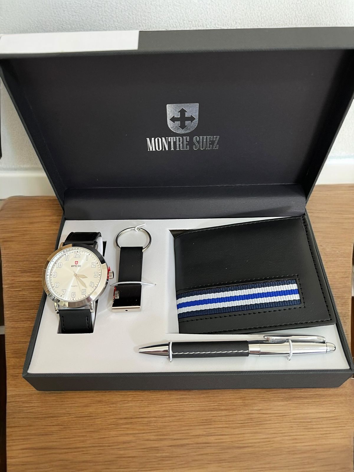 ORLANO Set Ejecutivo - reloj, billetera, llavero y bolígrafo en estuche negro